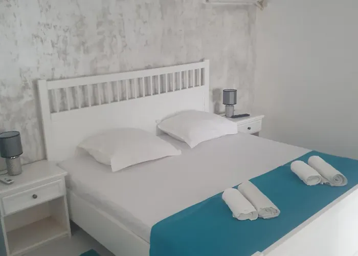 ホームステイ Casa Happy ドウア・マ